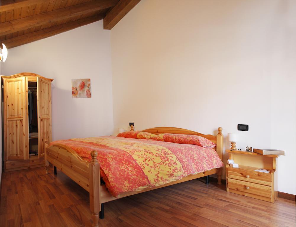 Sentiero Valinis Bed & Breakfast Fanna Bilik gambar